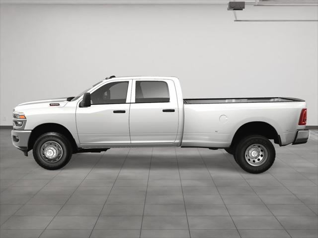 2025 RAM Ram 3500 RAM 3500 TRADESMAN CREW CAB 4X4 8 BOX