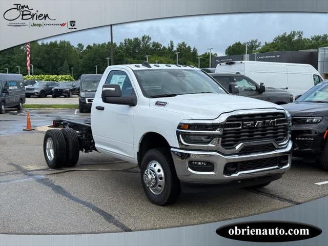 2025 RAM Ram 3500 Chassis Cab RAM 3500 TRADESMAN CHASSIS REGULAR CAB 4X4 60 CA 2025 RAM Ram 3500 Chassis Cab RAM 3500 TRADESMAN CHASSIS REGULAR CAB 4X4 60 CA