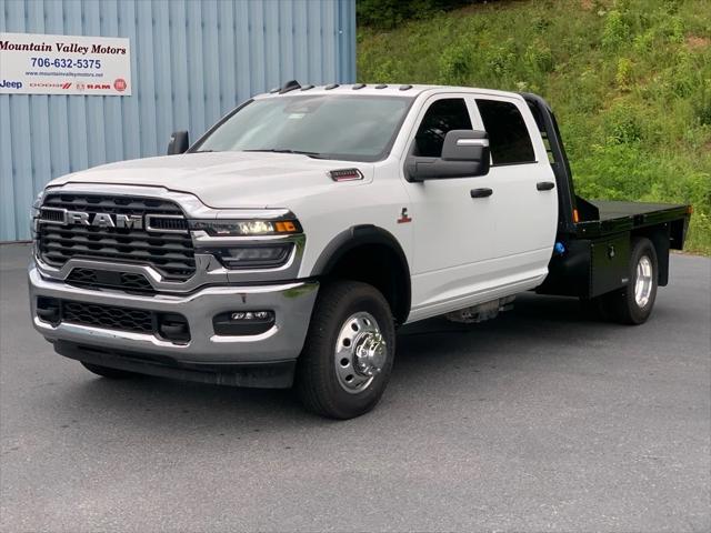2025 RAM Ram 3500 Chassis Cab RAM 3500 TRADESMAN CREW CAB CHASSIS 4X4 60 CA