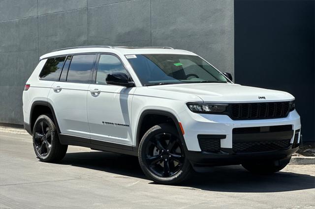 2025 Jeep Grand Cherokee GRAND CHEROKEE L ALTITUDE X 4X2