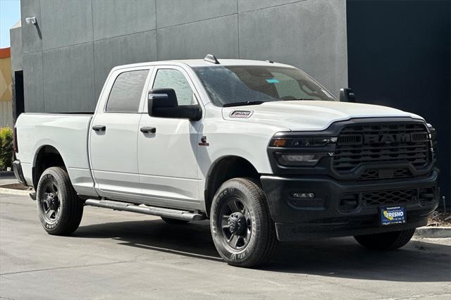 2025 RAM Ram 2500 RAM 2500 TRADESMAN CREW CAB 4X4 64 BOX