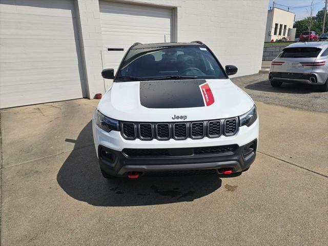 2025 Jeep Compass COMPASS TRAILHAWK 4X4