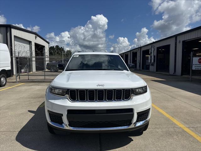 2025 Jeep Grand Cherokee GRAND CHEROKEE L LAREDO X 4X2