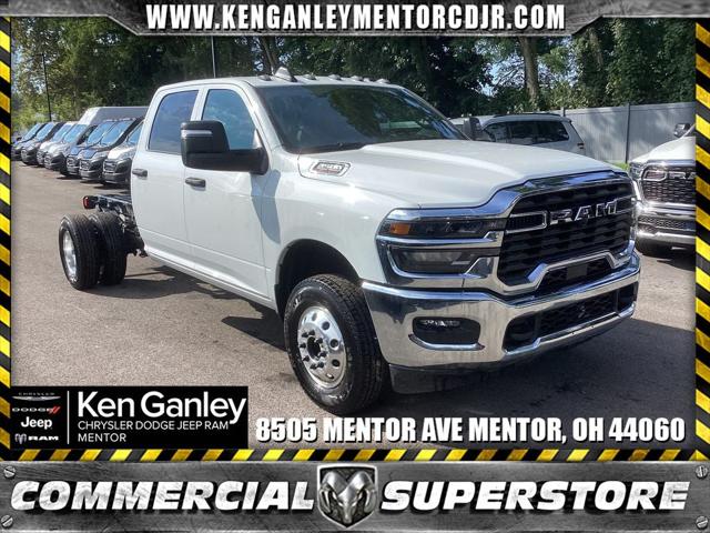 2025 RAM Ram 3500 Chassis Cab RAM 3500 TRADESMAN CREW CAB CHASSIS 4X4 60 CA