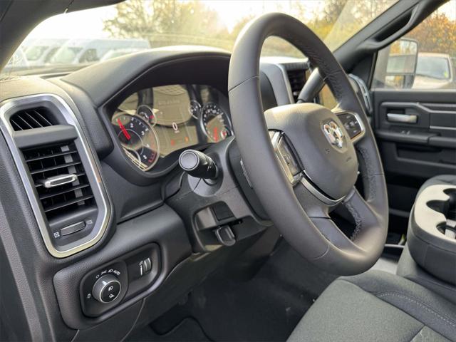 2025 RAM Ram 2500 RAM 2500 BIG HORN CREW CAB 4X4 64 BOX 2025 RAM Ram 2500 RAM 2500 BIG HORN CREW CAB 4X4 64 BOX