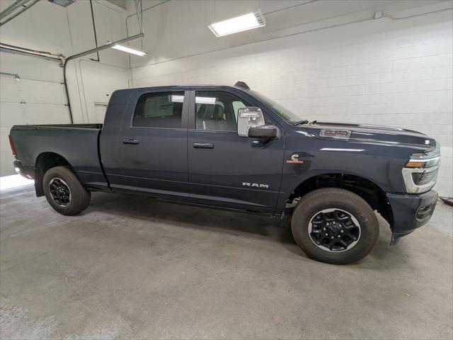 2025 RAM Ram 3500 RAM 3500 LARAMIE MEGA CAB 4X4 64 BOX 2025 RAM Ram 3500 RAM 3500 LARAMIE MEGA CAB 4X4 64 BOX