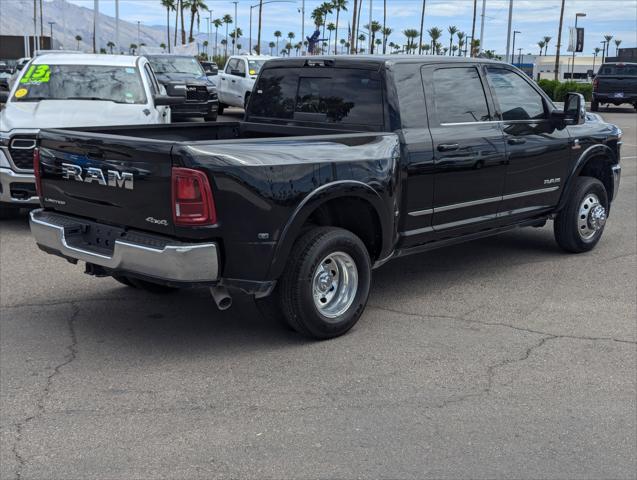 2025 RAM Ram 3500 RAM 3500 LIMITED MEGA CAB 4X4 64 BOX
