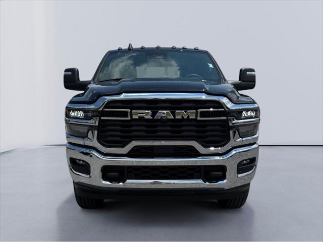 2025 RAM Ram 2500 RAM 2500 TRADESMAN CREW CAB 4X4 64 BOX