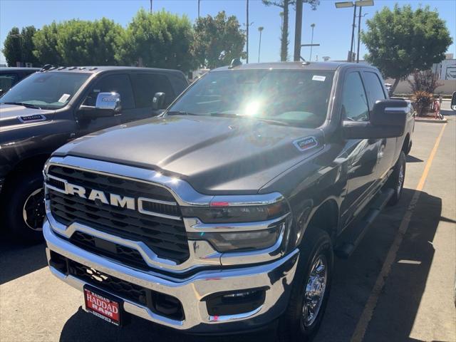 2025 RAM Ram 2500 RAM 2500 TRADESMAN CREW CAB 4X4 64 BOX
