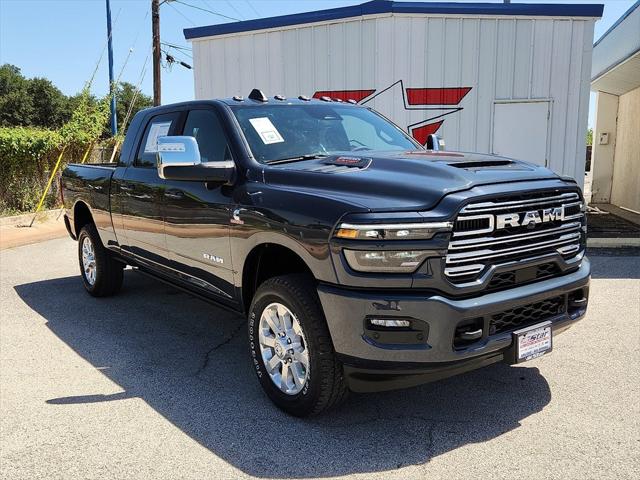 2025 RAM Ram 2500 RAM 2500 LARAMIE MEGA CAB 4X4 64 BOX