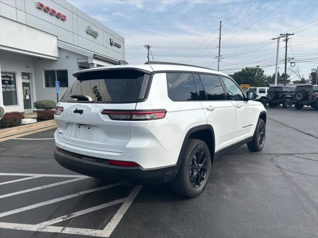 2025 Jeep Grand Cherokee GRAND CHEROKEE L ALTITUDE X 4X4