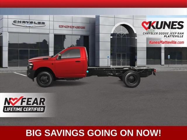 2025 RAM Ram 3500 Chassis Cab RAM 3500 TRADESMAN CHASSIS REGULAR CAB 4X4 84 CA
