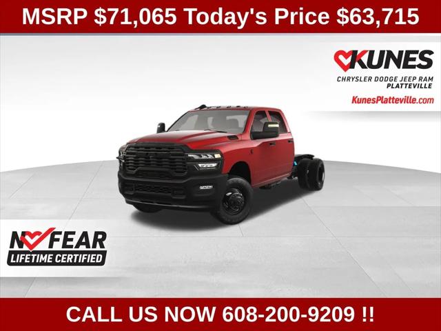 2025 RAM Ram 3500 Chassis Cab RAM 3500 TRADESMAN CREW CAB CHASSIS 4X4 60 CA