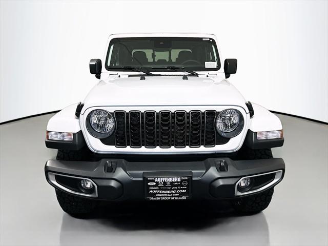 2025 Jeep Gladiator GLADIATOR HIGH TIDE 4X4 2025 Jeep Gladiator GLADIATOR HIGH TIDE 4X4
