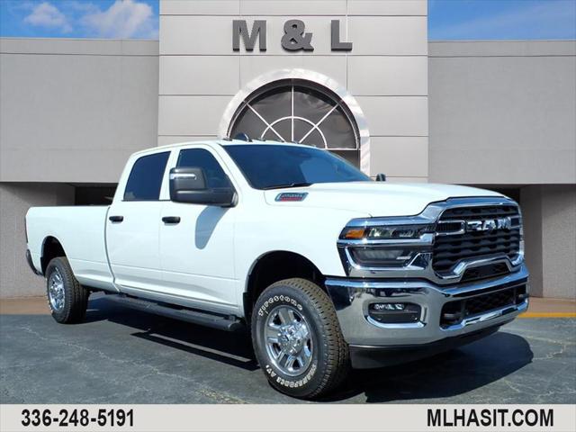 2025 RAM Ram 2500 RAM 2500 TRADESMAN CREW CAB 4X4 8 BOX