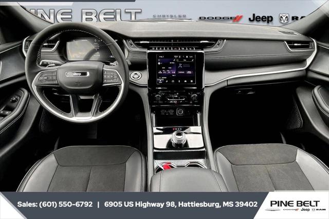2025 Jeep Grand Cherokee Altitude X 4x2