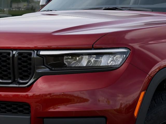 2025 Jeep Grand Cherokee Altitude X 4x2