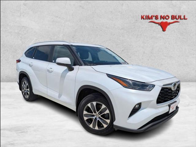 2023 Toyota Highlander XLE