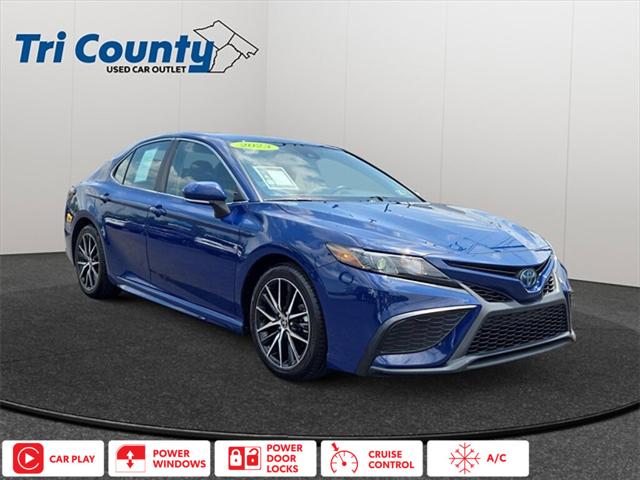 2023 Toyota Camry SE Hybrid