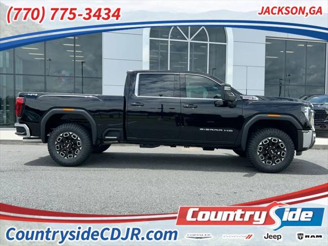 2025 GMC Sierra 2500HD 4WD Crew Cab Standard Bed SLE