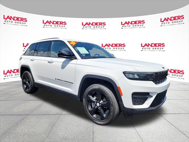 2023 Jeep Grand Cherokee Altitude 4x4