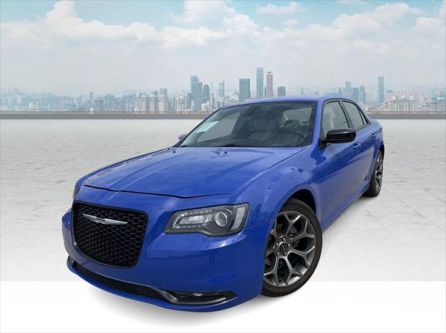 2018 Chrysler 300 Touring