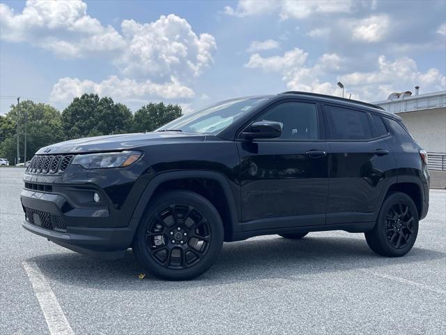 2025 Jeep Compass COMPASS LATITUDE 4X4