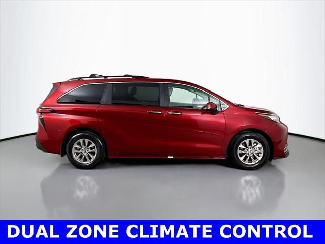 2022 Toyota Sienna XLE