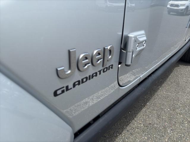 2022 Jeep Gladiator Overland 4x4