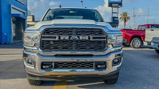 2023 RAM 2500 Tradesman Crew Cab 4x4 8 Box