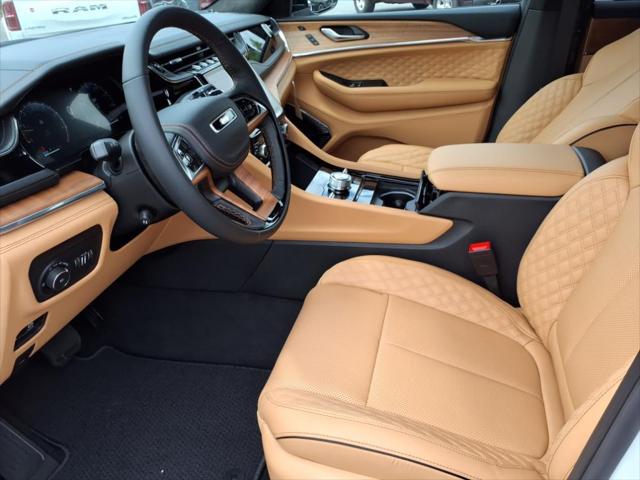 2025 Jeep Grand Cherokee GRAND CHEROKEE L SUMMIT RESERVE 4X4
