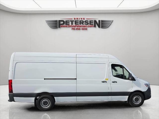 2022 Mercedes-Benz Sprinter 2500 High Roof V6