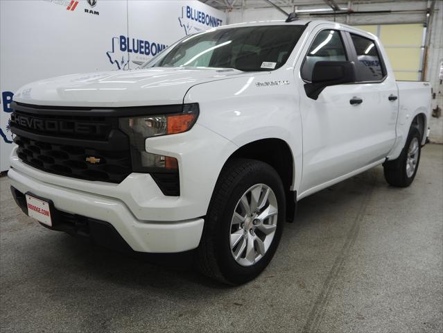 2025 Chevrolet Silverado 1500 4WD Crew Cab Short Bed Custom