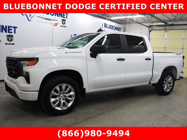 2025 Chevrolet Silverado 1500 4WD Crew Cab Short Bed Custom