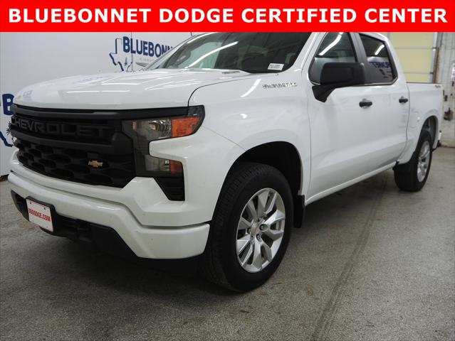 2025 Chevrolet Silverado 1500 4WD Crew Cab Short Bed Custom