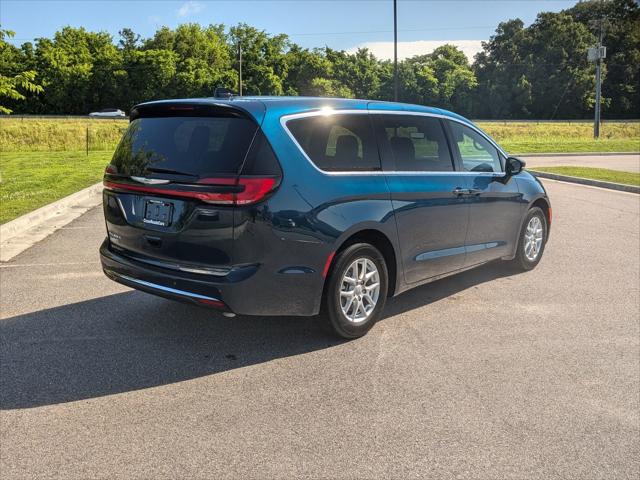 2025 Chrysler Pacifica PACIFICA SELECT