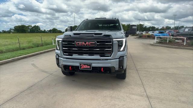 2025 GMC Sierra 2500HD 4WD Crew Cab Standard Bed AT4