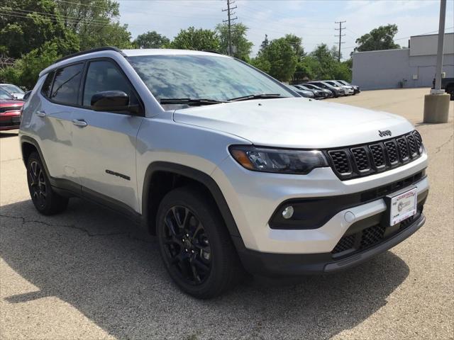 2025 Jeep Compass COMPASS LATITUDE 4X4
