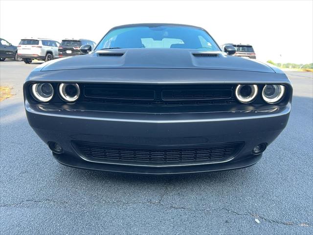 2020 Dodge Challenger SXT