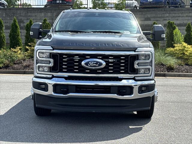 2023 Ford F-350 LARIAT