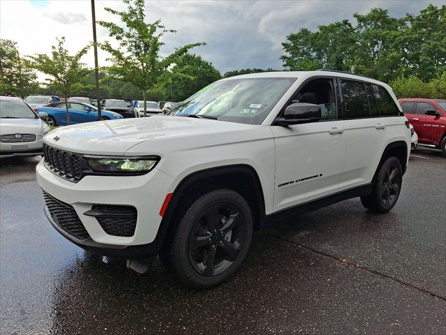 2025 Jeep Grand Cherokee Altitude X 4x4