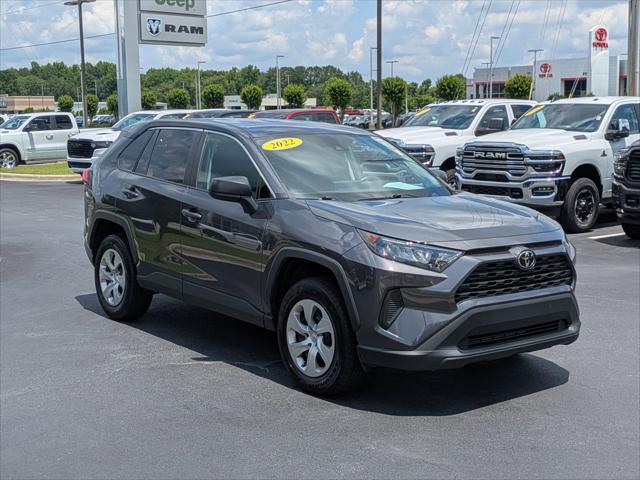 2022 Toyota RAV4 LE