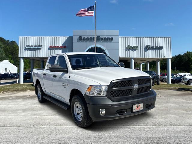 2024 RAM 1500 Classic Tradesman Crew Cab 4x4 57 Box