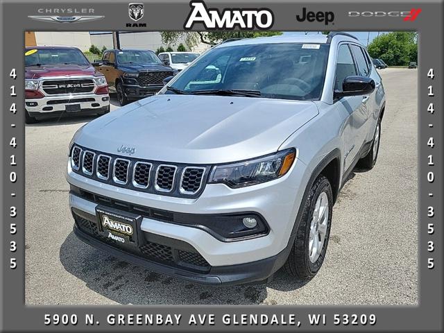 2025 Jeep Compass COMPASS LATITUDE 4X4