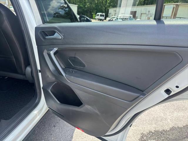 2021 Volkswagen Tiguan 2.0T SE R-Line Black