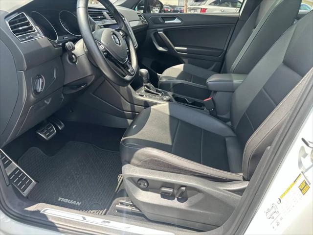 2021 Volkswagen Tiguan 2.0T SE R-Line Black