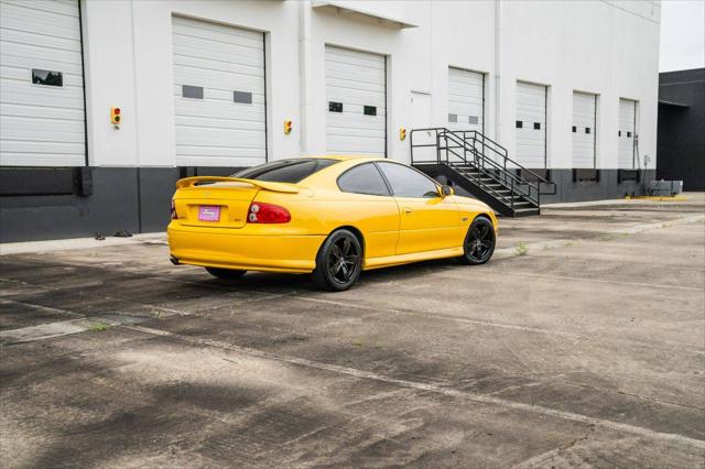 2004 Pontiac GTO Base