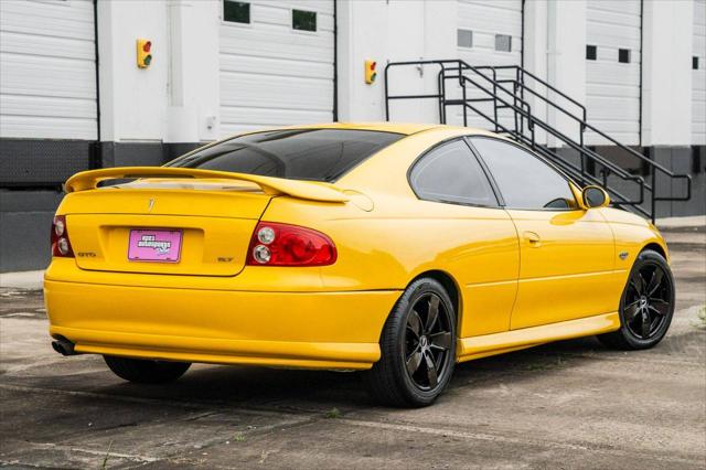 2004 Pontiac GTO Base