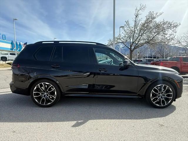 2025 BMW X7 M60i