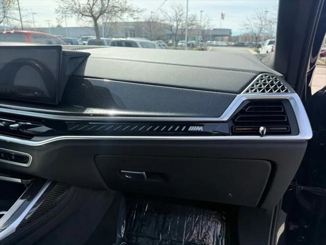2025 BMW X7 M60i